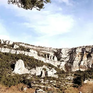 Appartement Vue Panoramique Sur Le Château,montagne Et Grottes, Fontaine-de-Vaucluse
